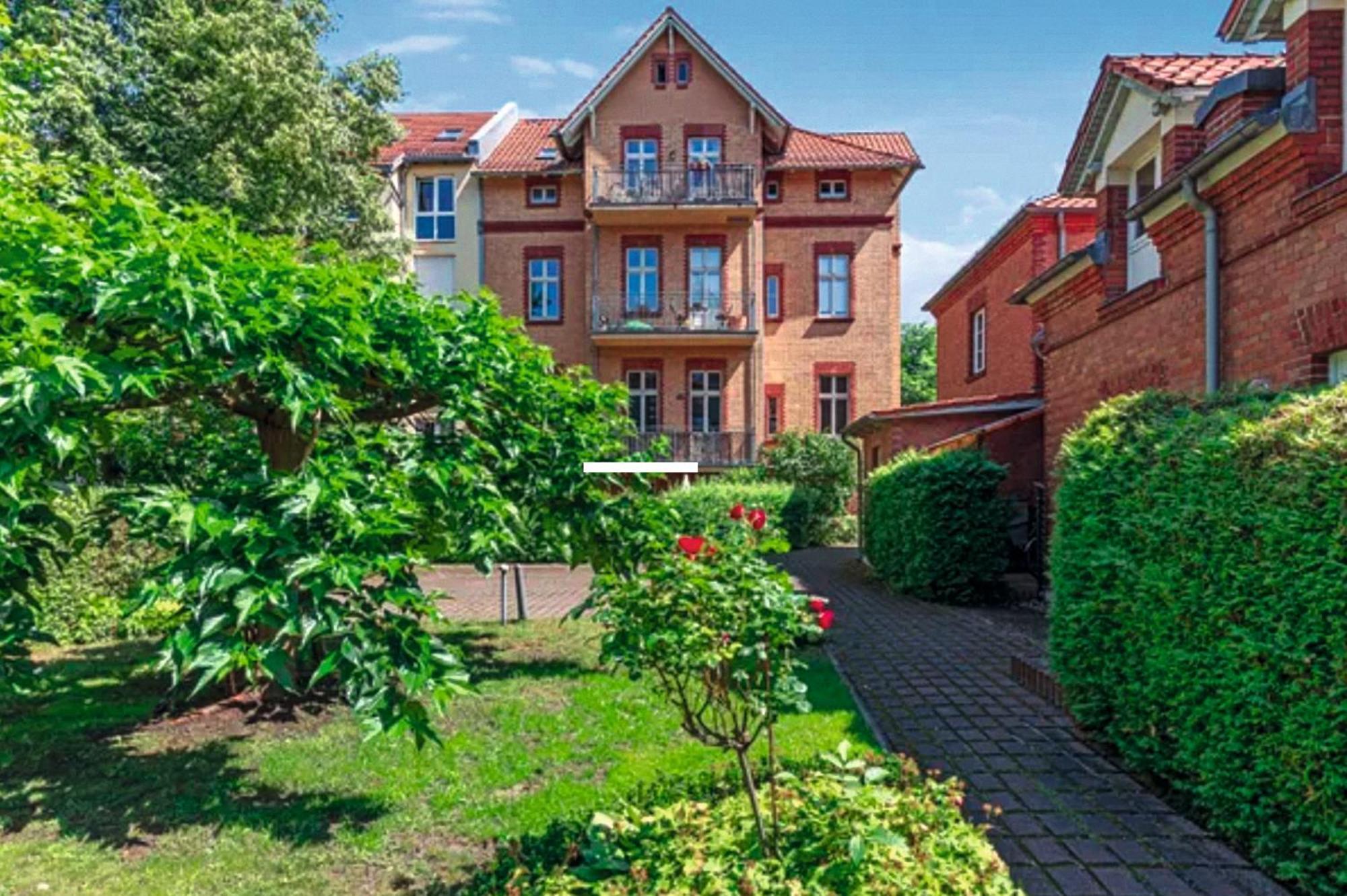 Gruenderzeitvilla In Potsdam Exterior photo